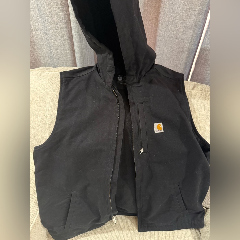 Carhartt Black Vest with Zipper / like new